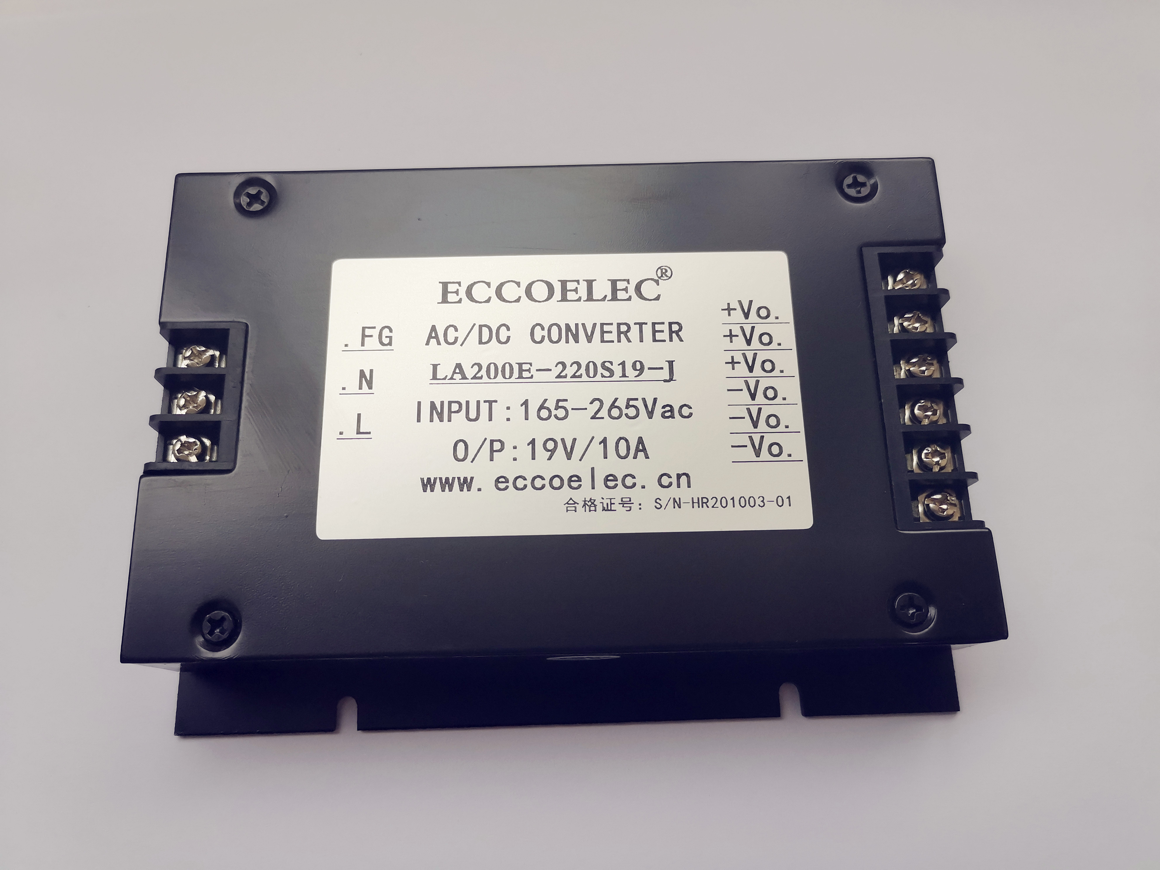 ACDC电源模块LA200E-220S19-J 军工加固笔记本专用电源模块